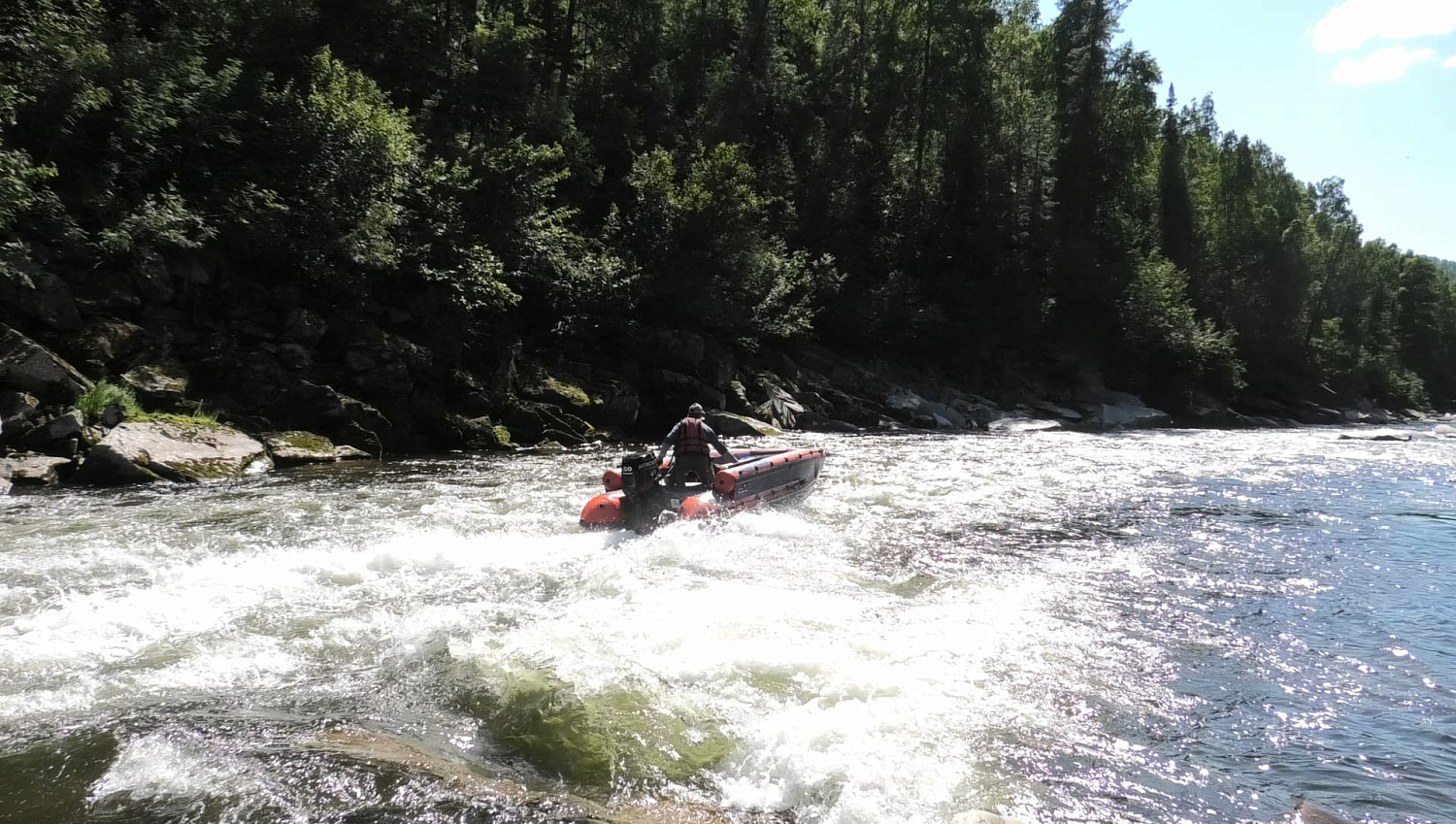 Летние тесты на горной реке Бельсу в Междуреченске