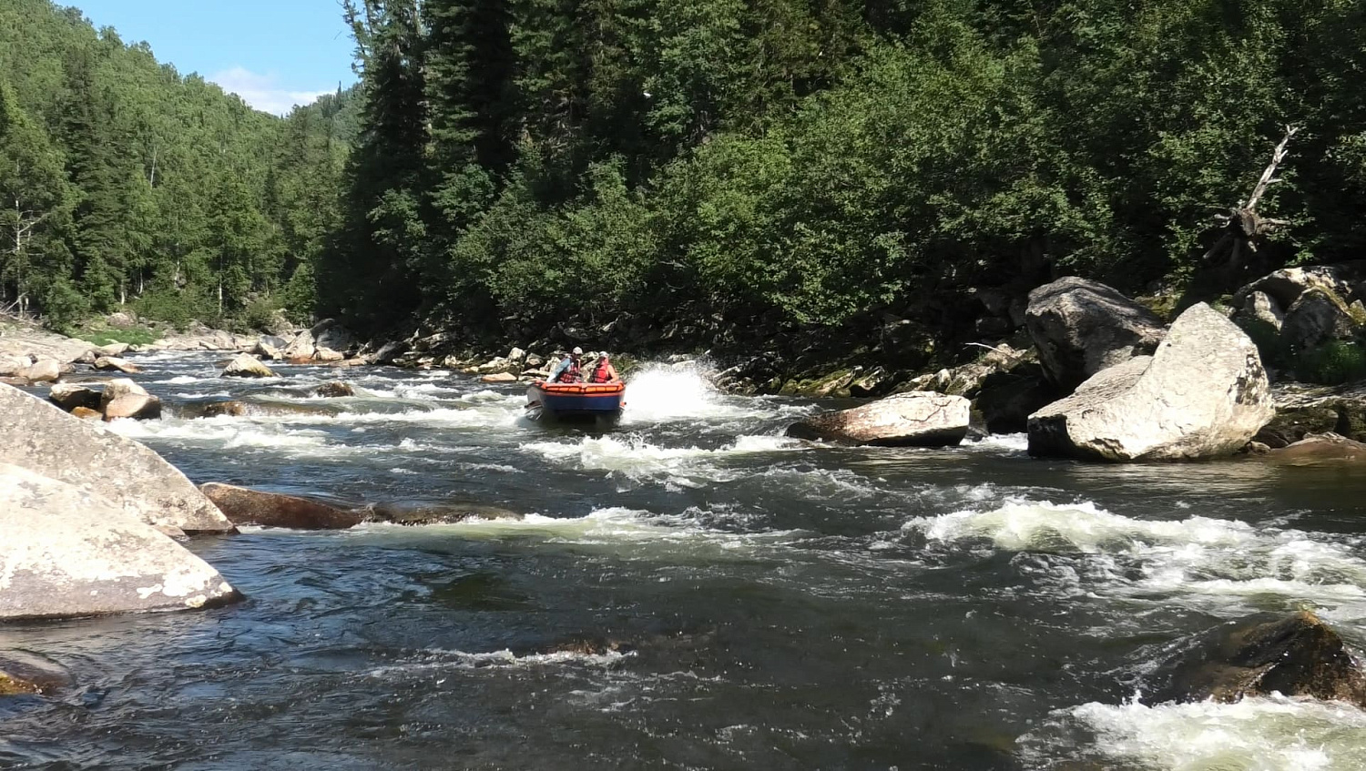 Летние тесты на горной реке Бельсу в Междуреченске